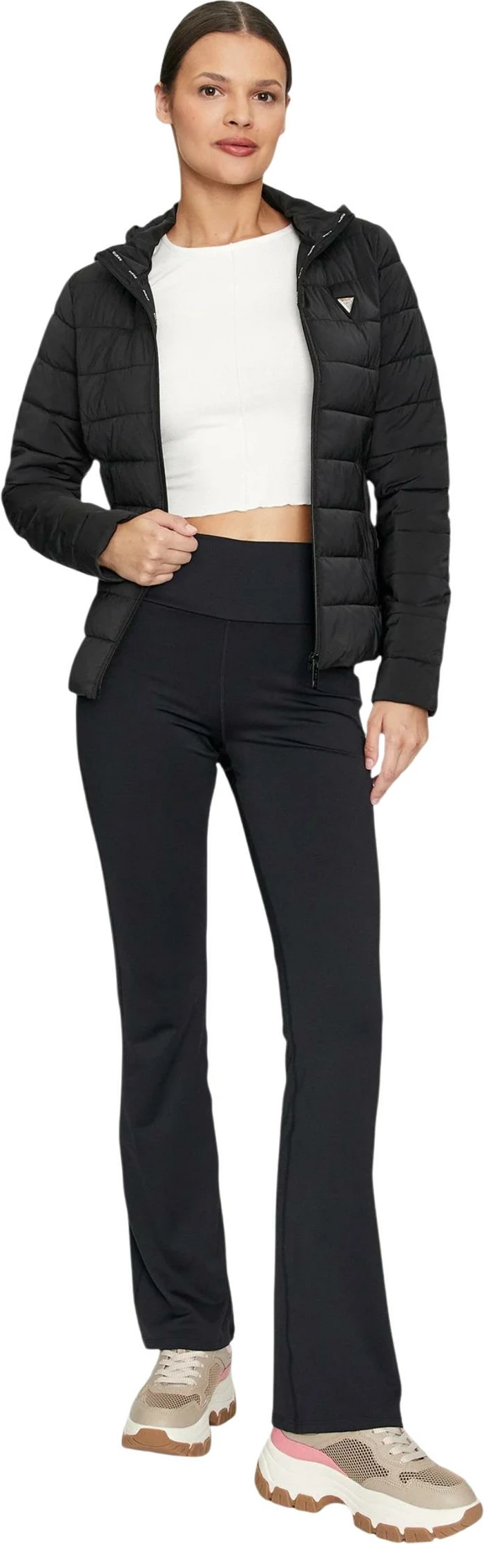 Jakne puffer për femra Guess Active DIANN V4YL04 WF3X0, të zeza [Madhësia: L]