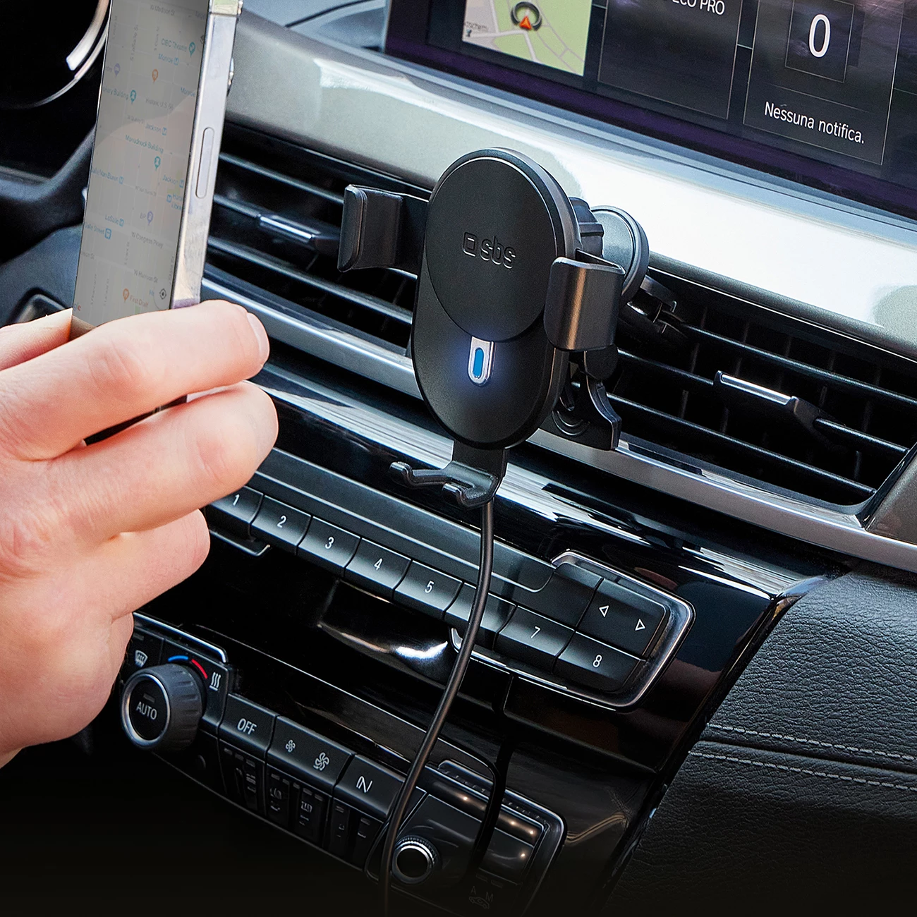 Mbajtëse celulari me karikues wireless SBS TESUPWIR10CLIPSTG, 10W, e zezë