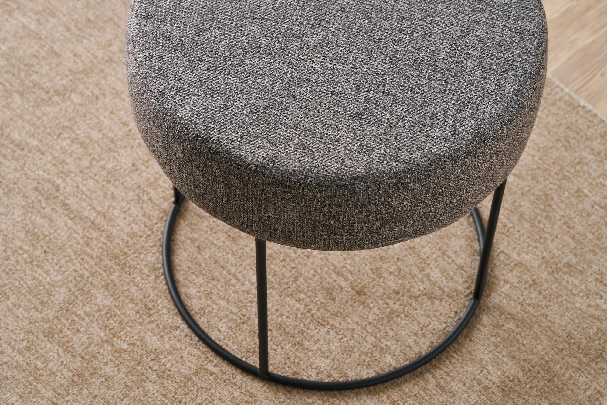 Puf Atelier del Sofa, ngjyrë antracit, Didim