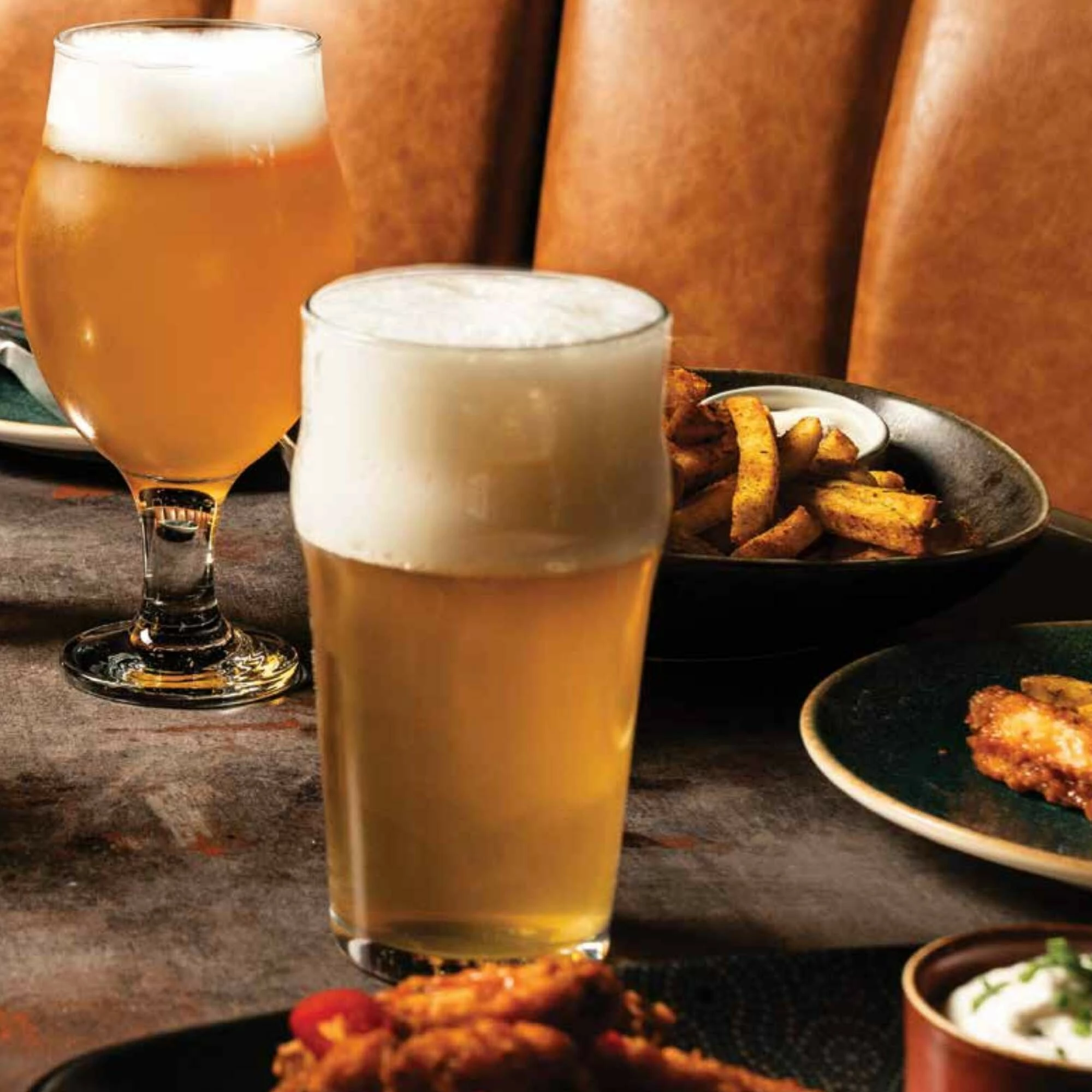 Gotë birre LAV Belfast 565 ml transparente, set 6 copë