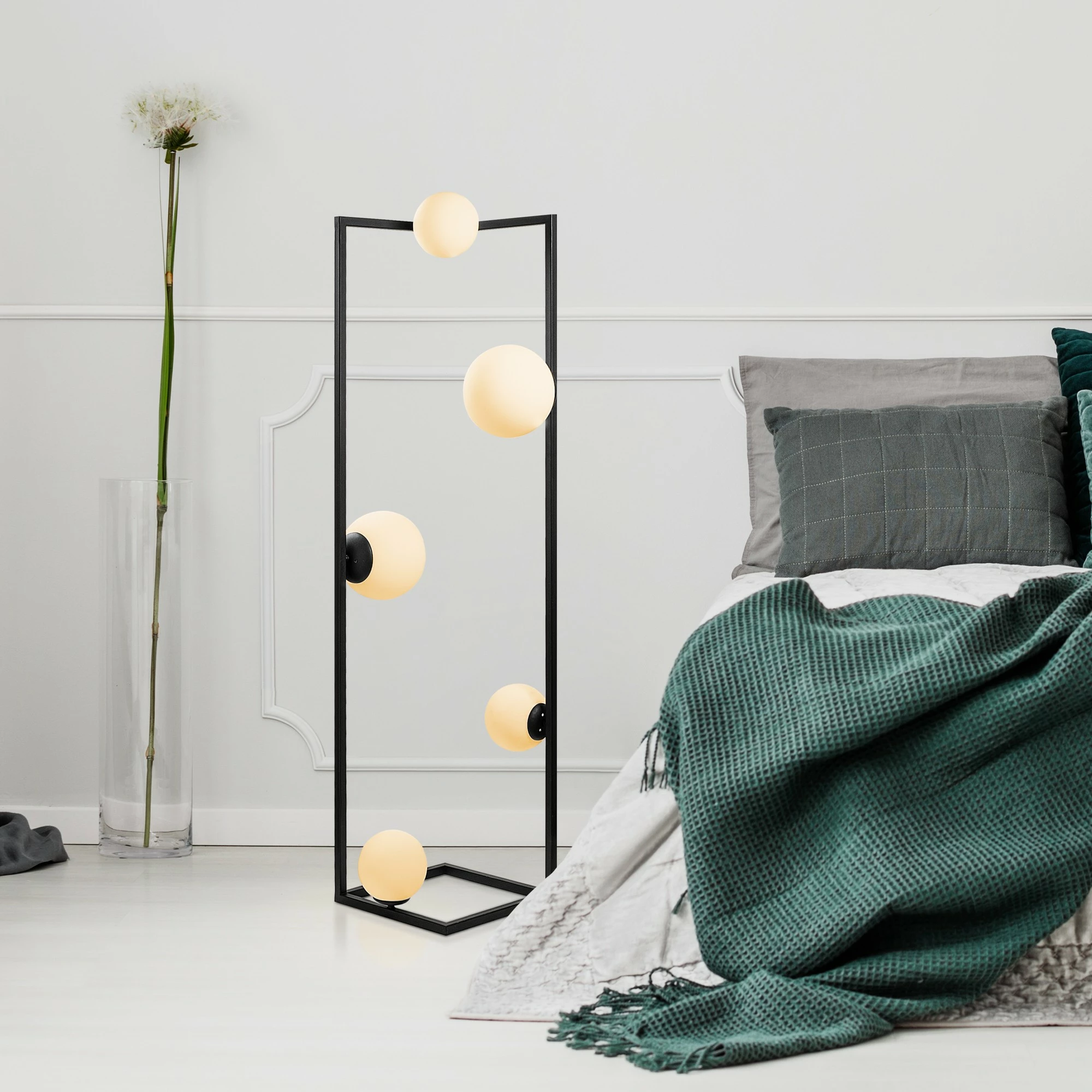 Llambë dyshemeje Opviq, këndore, e zezë, 13775