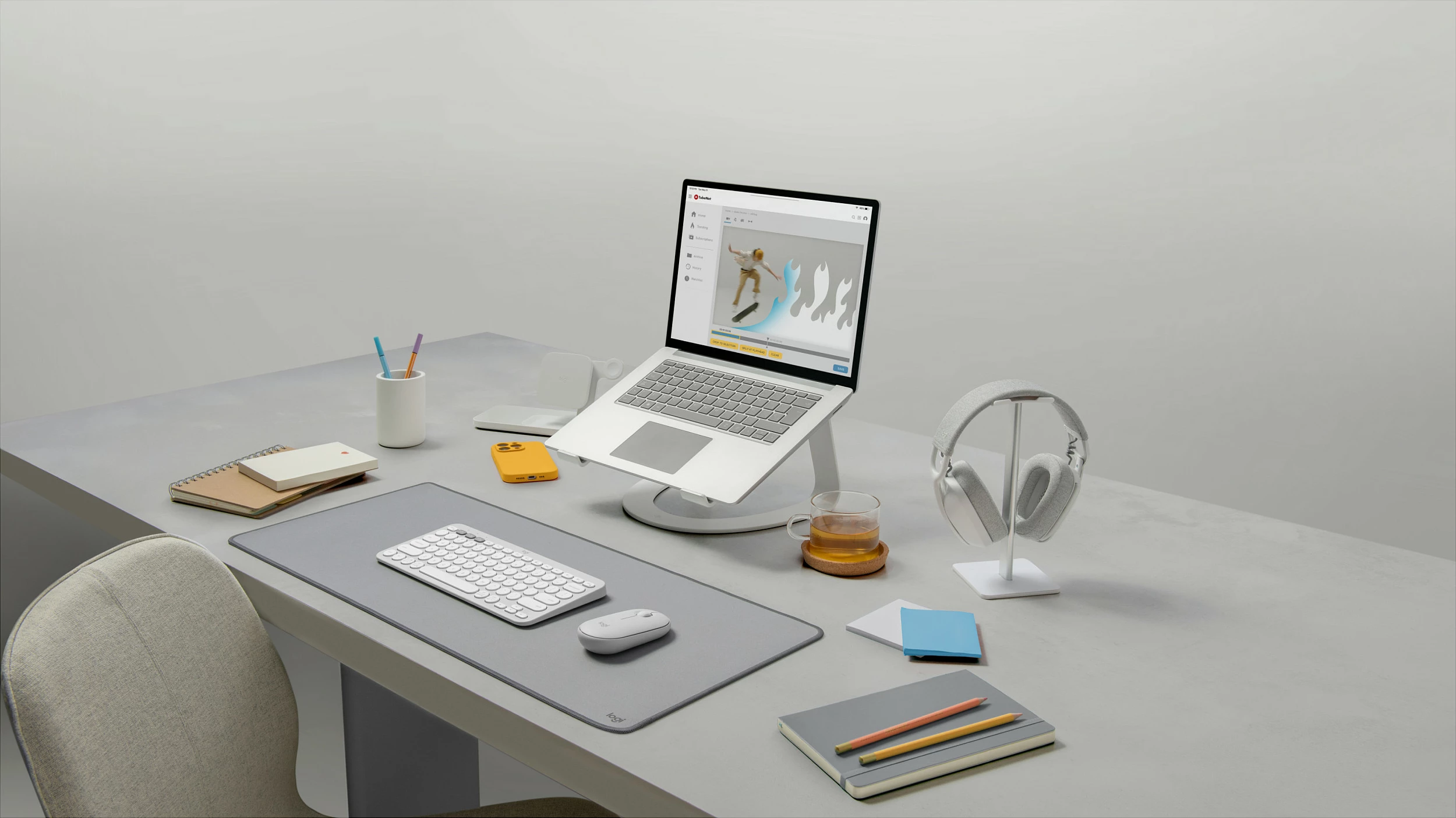 Set maus dhe tastierë Logitech Pebble 2 Combo, Tonal White