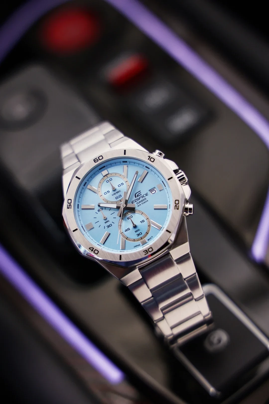 Orë dore Edifice EFV-640D-2BV, e argjendtë/kaltër