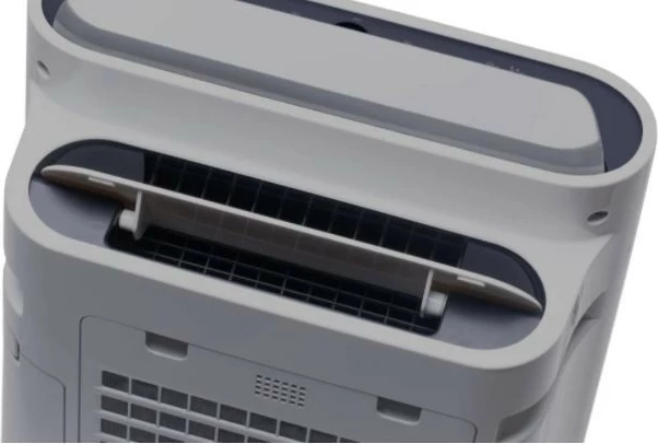 Pastrues ajri Sharp UA-HD50E-L, me jonizim Plasmacluster dhe lagështim, 38 m², 3-fish filtër HEPA, depozitë uji 2.5 L, gri