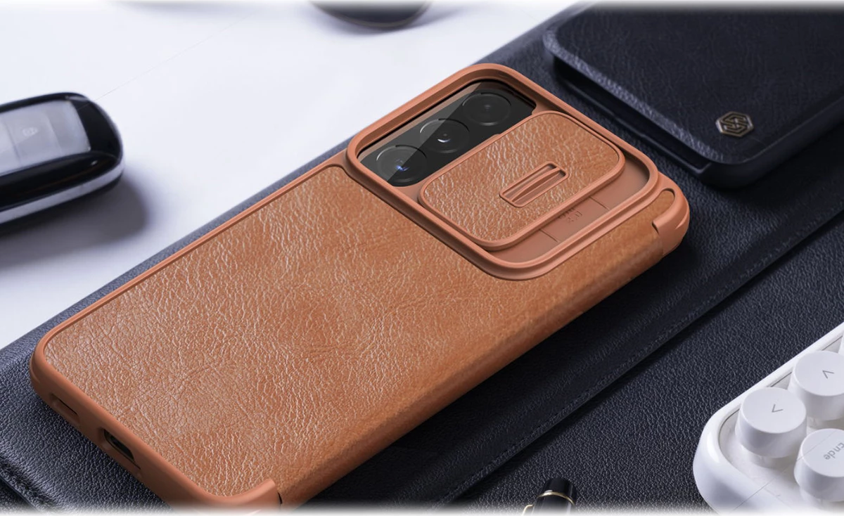 Mbështjellës Nillkin Qin Leather Pro Case për Samsung Galaxy S22+, me kapak dhe mbrojtës kamere, i zi
