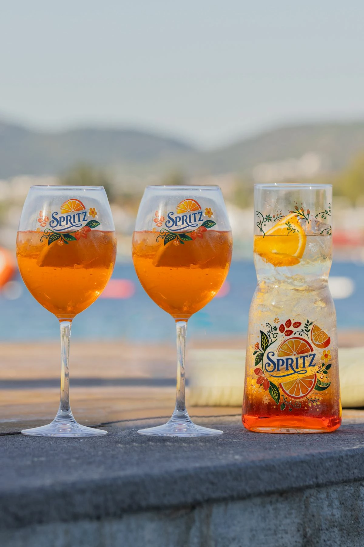 Set shishe prej qelqi (3 copë), Hermia Concept, për koktejle