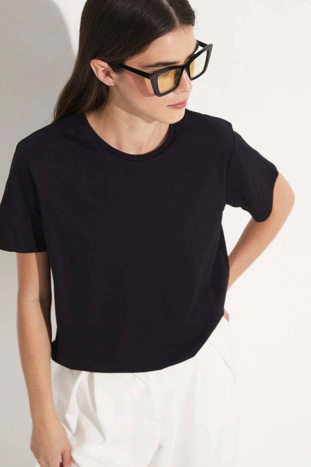 Bluzë June me shpinë të gjatë 100% pambuk