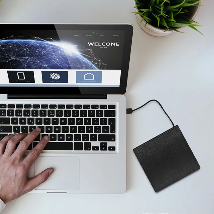 Kasë e jashtme për CD/DVD Qoltec 51865, USB 3.0, SATA, 9.5mm, e zezë