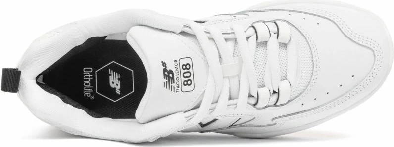 Atlete për meshkuj New Balance, të bardha