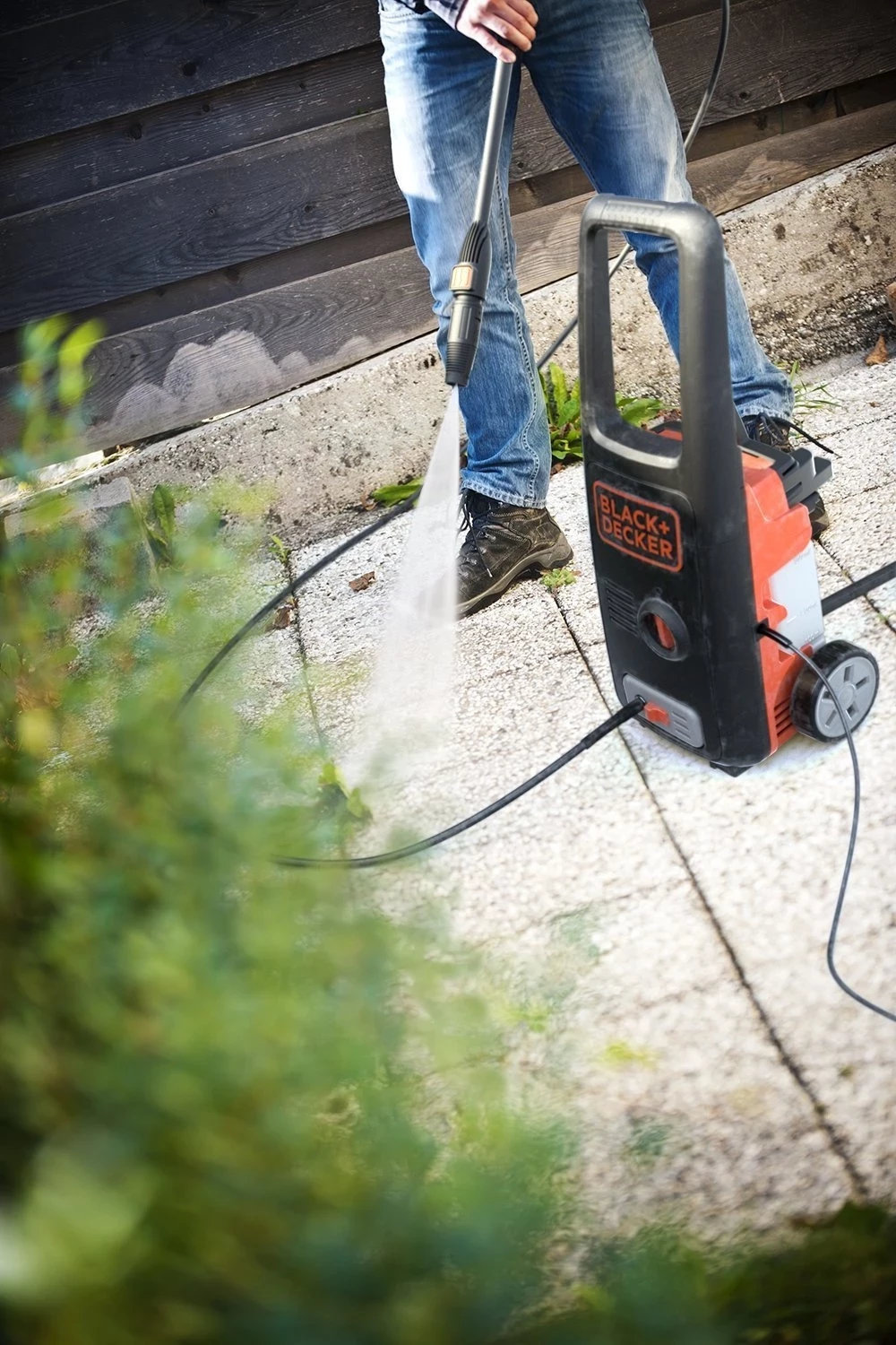 Pastrues me presion të lartë Black&Decker BXPW1400E 1400W 110 bar