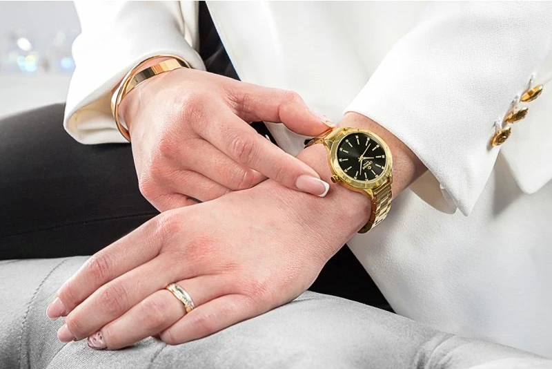 Orë dore femra Giewont GW2720-B3, e zezë dhe e artë, set