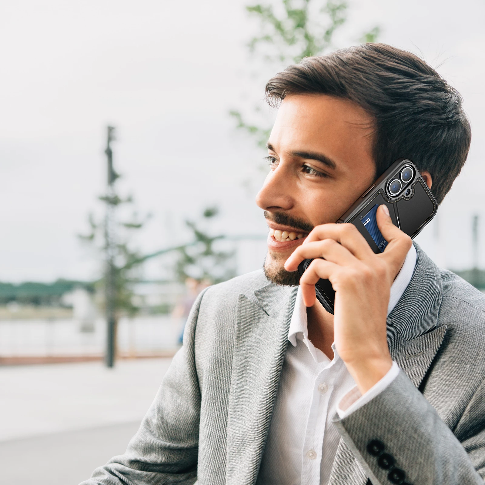 Mbështjellës Dux Ducis Rafi II Mag për iPhone 16, me MagSafe, portofol RFID, me mbajtëse, i zi