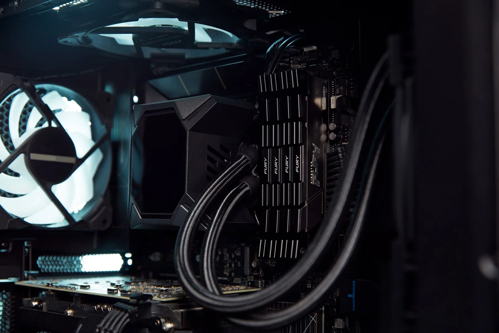 RAM Memorje Kingston FURY Renegade 16GB DDR4 3200MT/s, e zezë