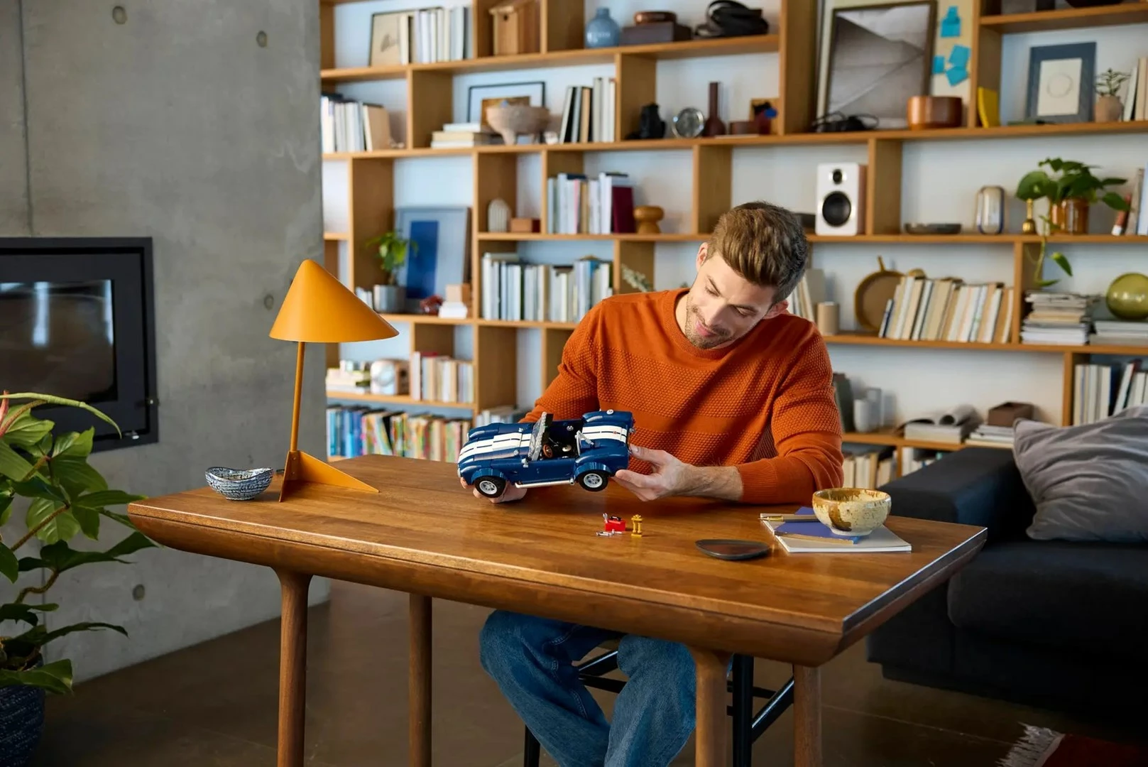 Set LEGO ICONS Shelby Cobra 427 S/C, 10357, për të rritur, Blu