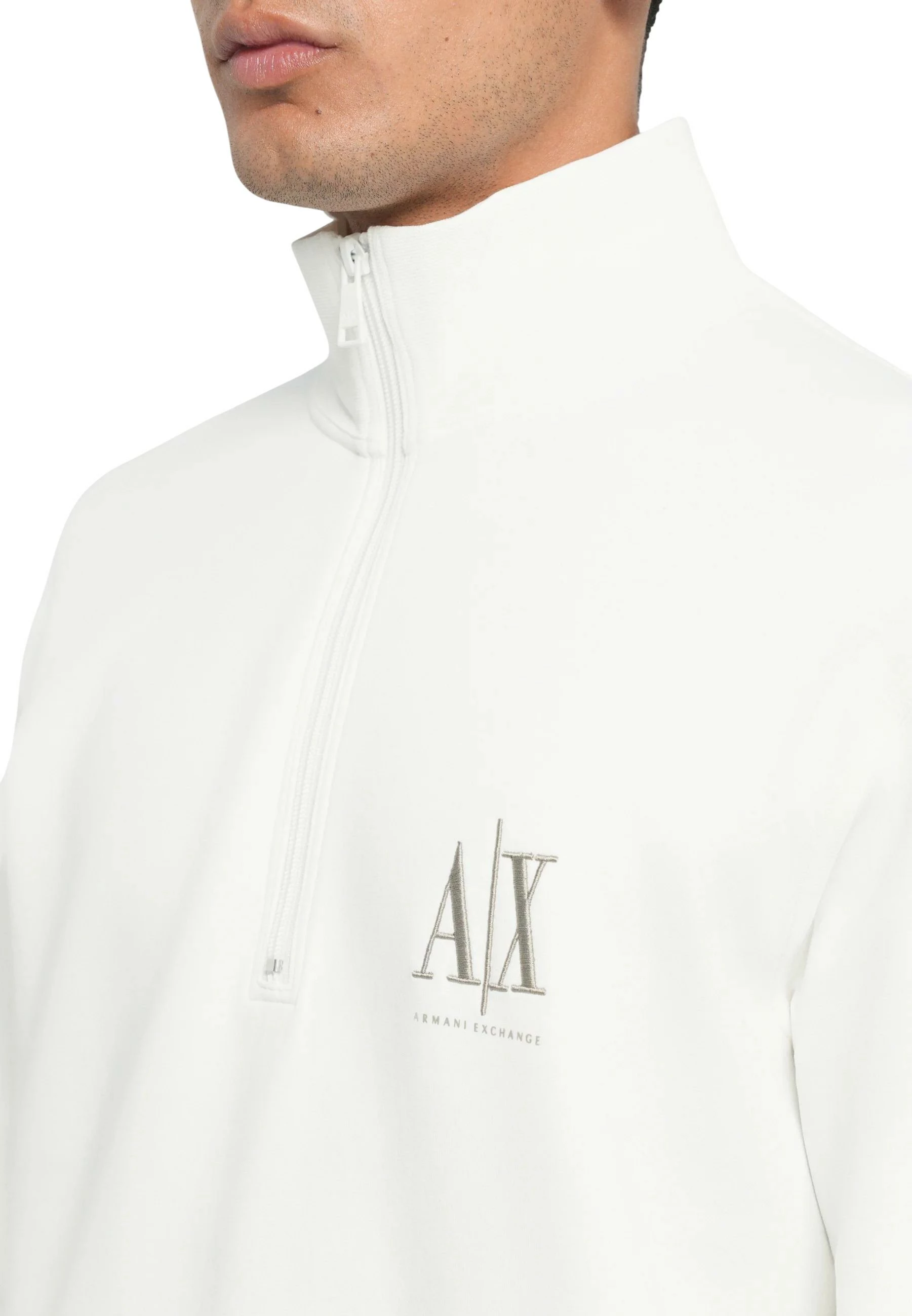 Duks për meshkuj Armani Exchange XM000370 AF10818, i bardhë