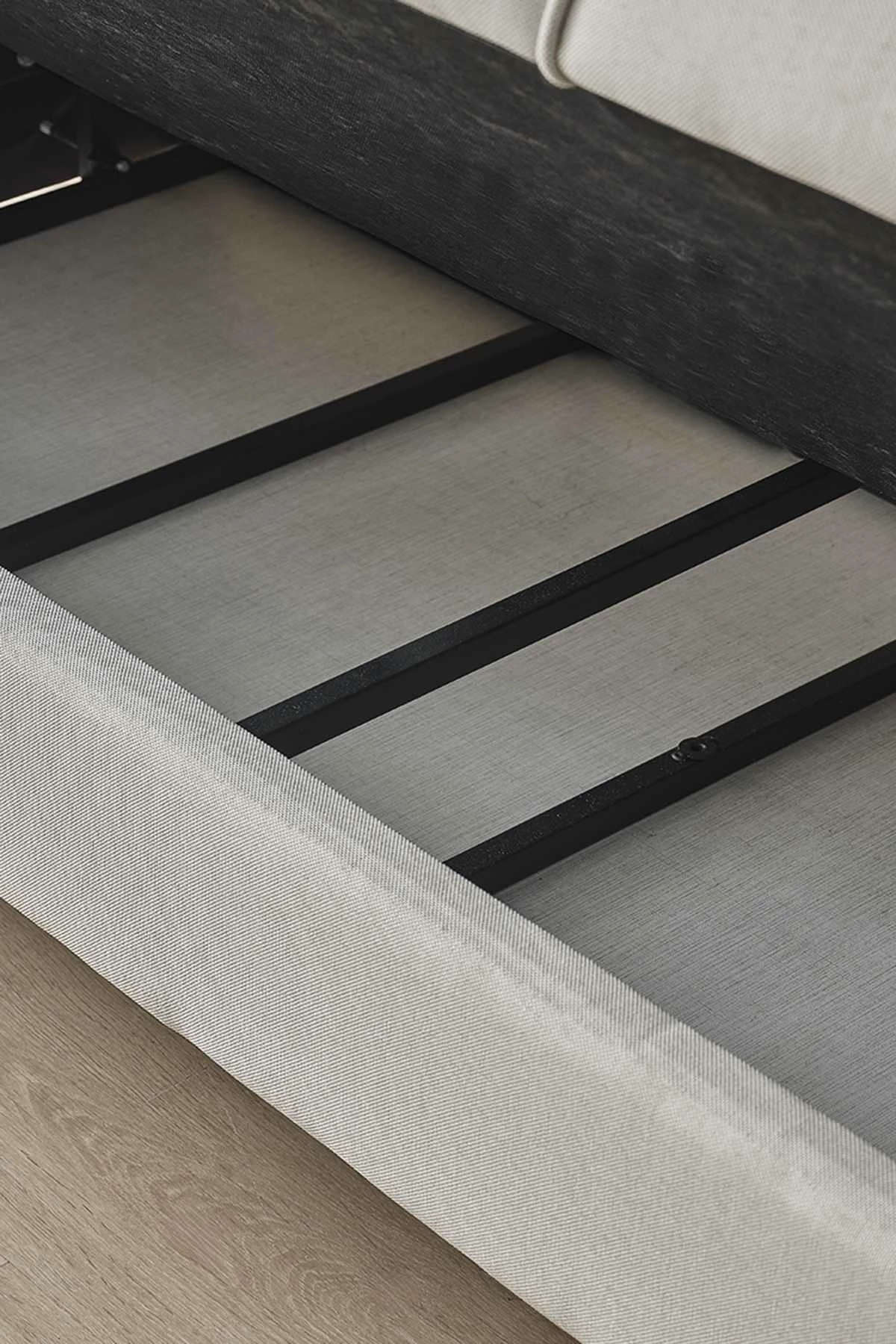 Divan-krevat treshe Flavia, ngjyrë bezhë, Atelier del Sofa