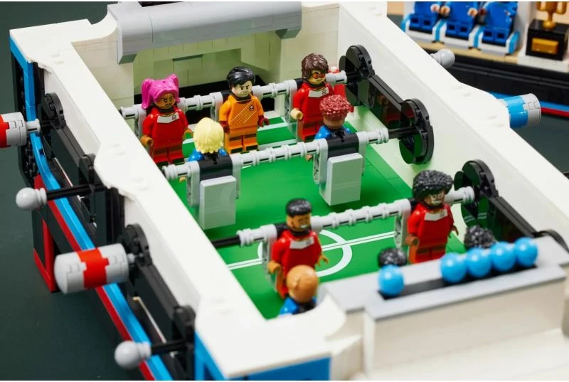 Lego tavolinë futbolli, uniseks