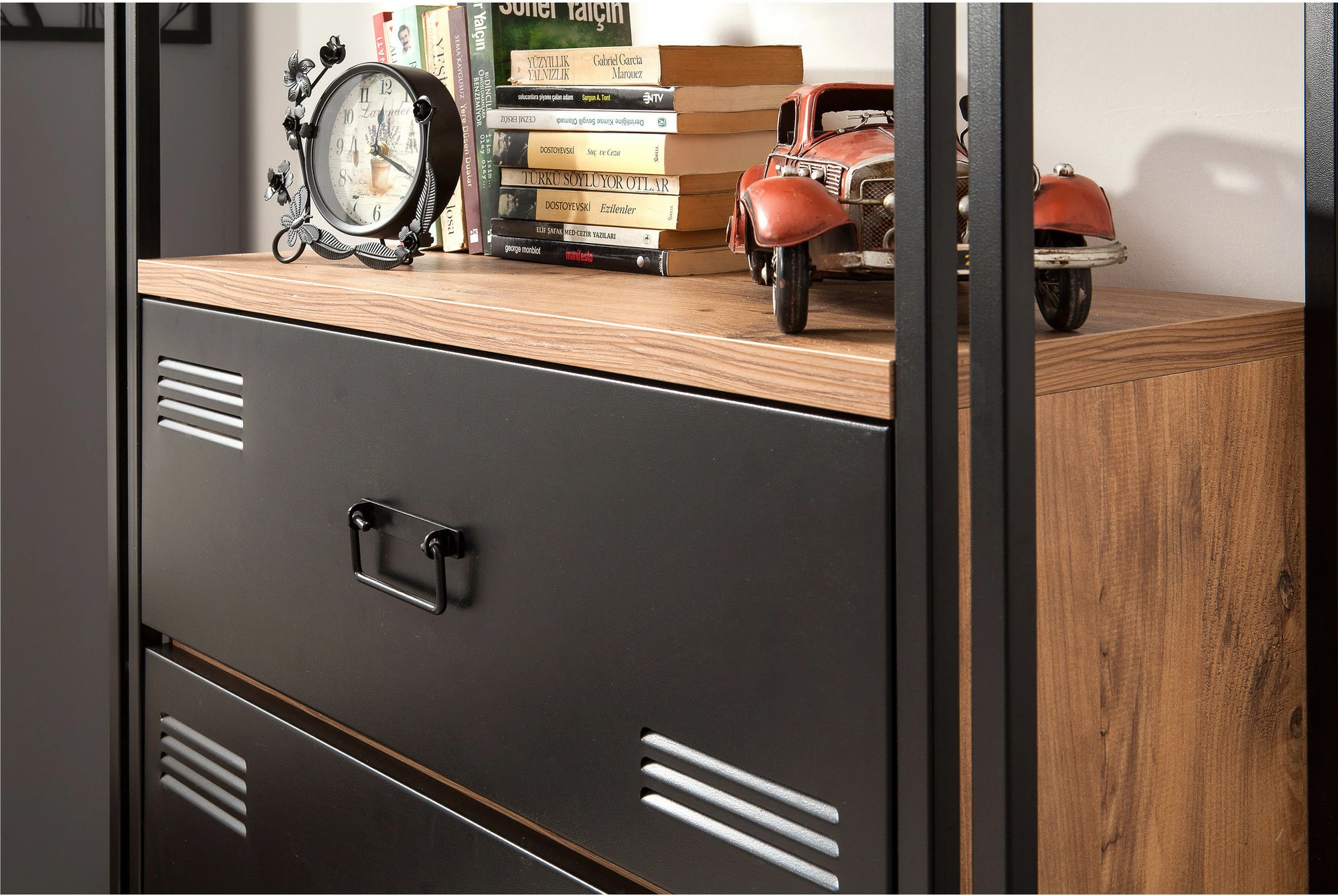 Raft librash industrial Cosmo Cortex, ngjyrë Atlantic Pine dhe e zezë, Hanah Home