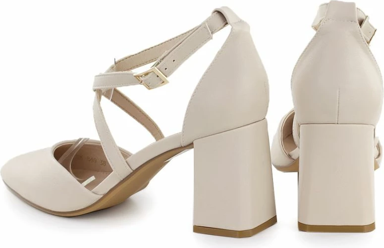 Këpucë elegante femra LEONE