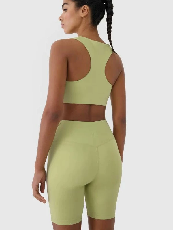 Reçipet sportiv për femra 4F