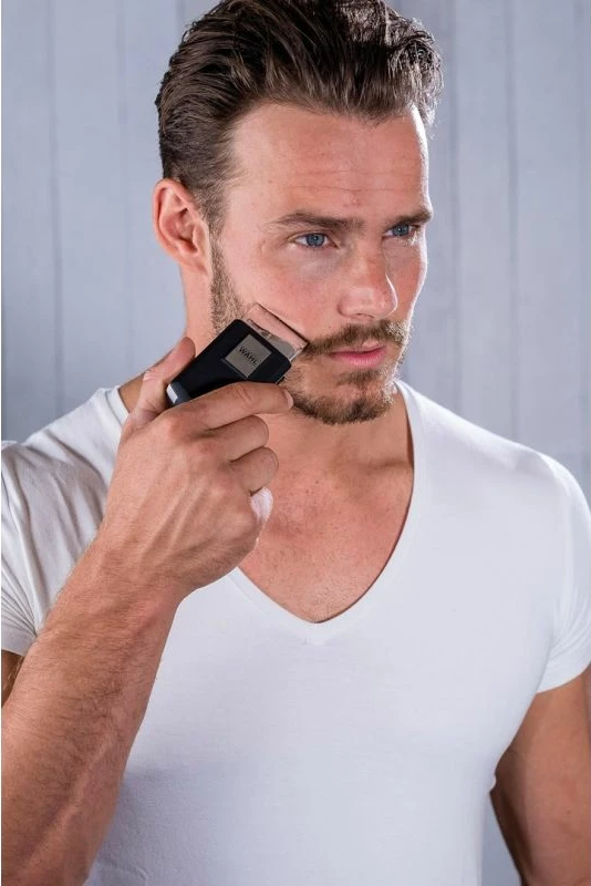 Makine rroje elektrike Wahl Travel Shaver 3615-1016, e zezë