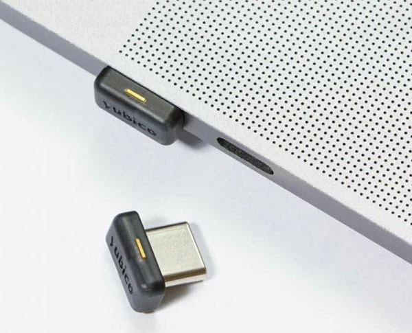 Çelës sigurie USB-C Yubico YubiKey 5C Nano, FIDO2/U2F, nano