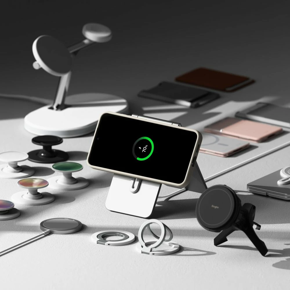 Mbështjellës Ringke Silicone MagSafe për Samsung Galaxy S25, Bezhe