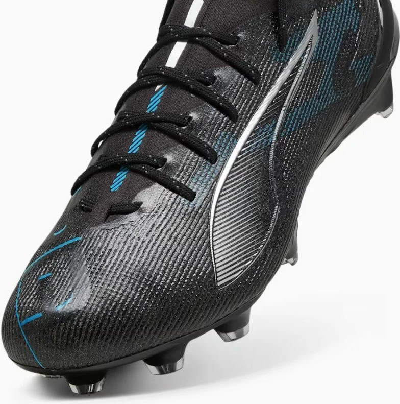 Atlete futbolli për meshkuj Puma, të zeza