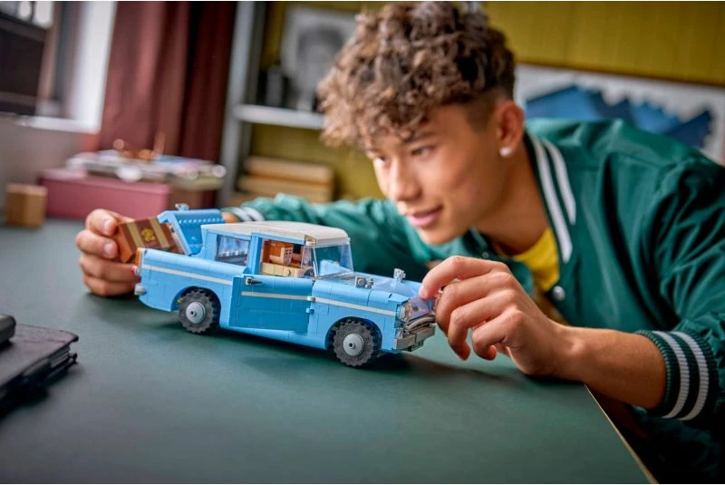 Lego Harry Potter set, Flying Ford Anglia