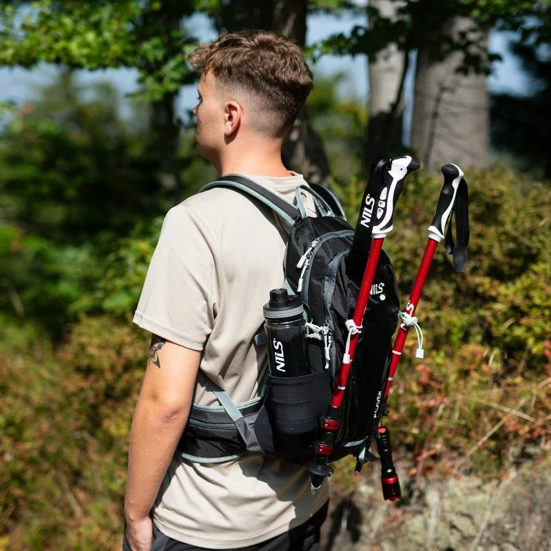 Çantë shpine turistike Nils Extreme NC1950 Black Cavern, e zezë