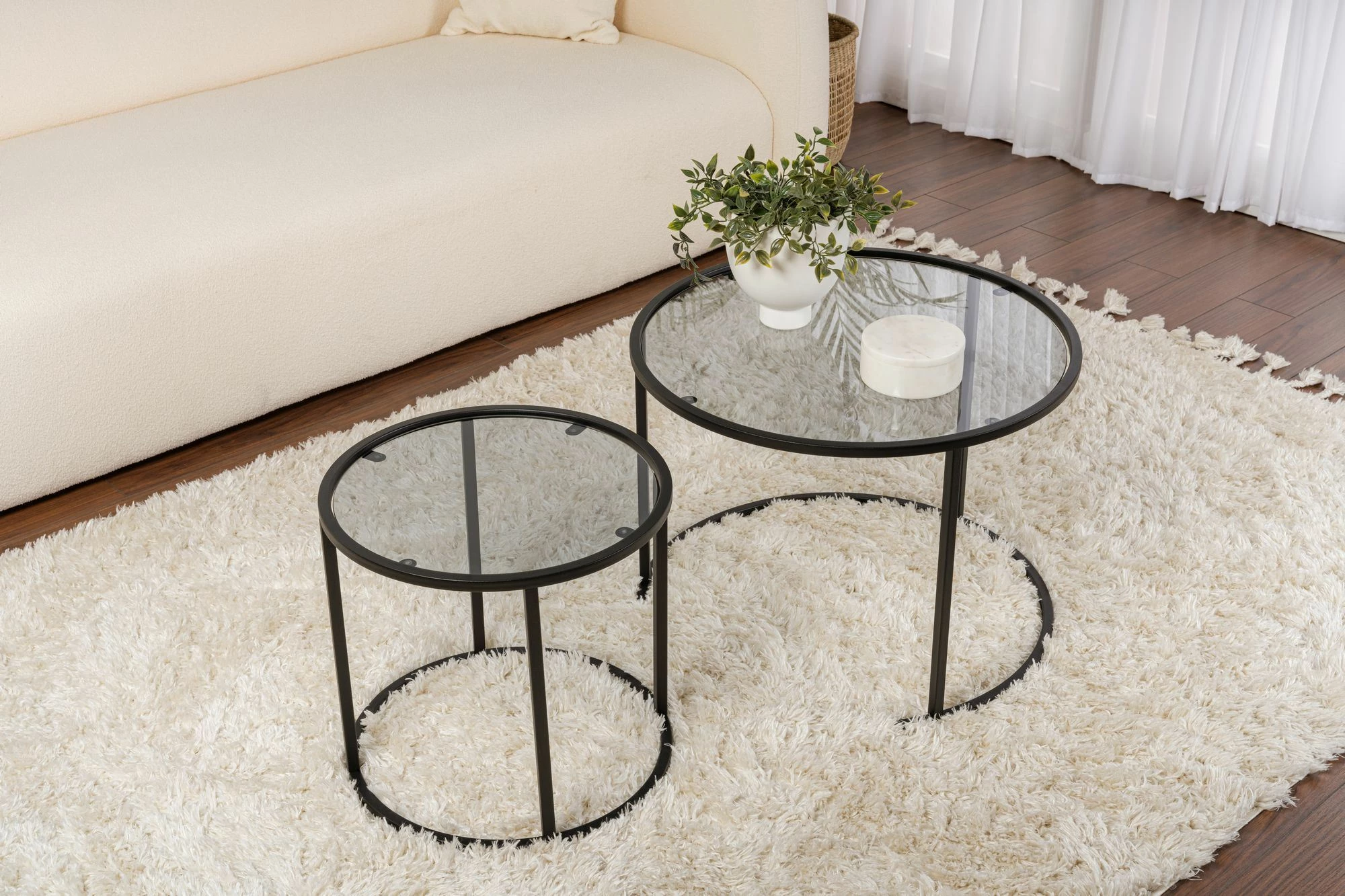 Set tavolinash kafeje Skye Decor, ngjyrë e zezë-gri, 60-42