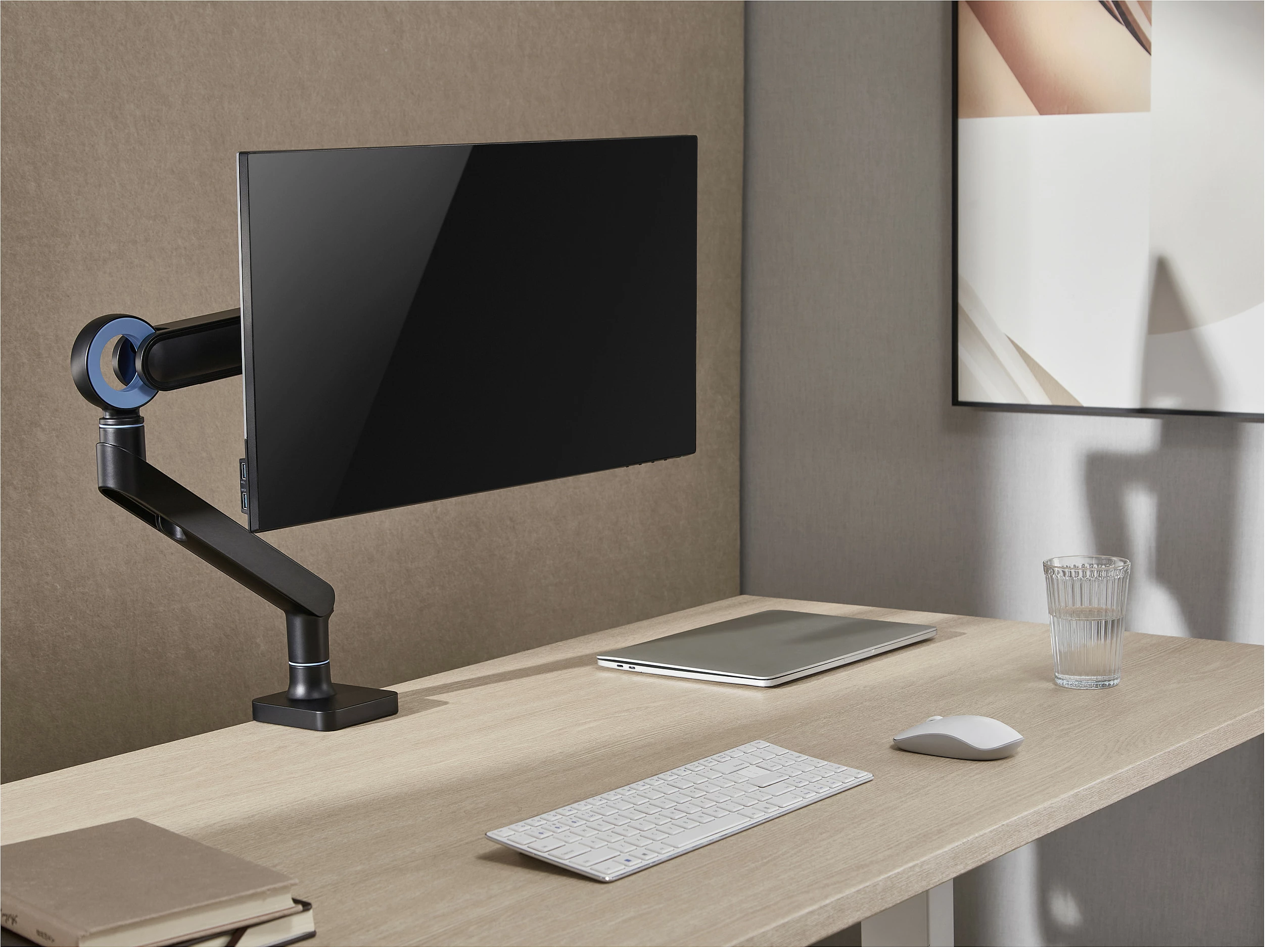 Mbajtëse monitori EQUIP 17"-35", krah me gas spring, 360°, deri 10.5 kg, e zezë