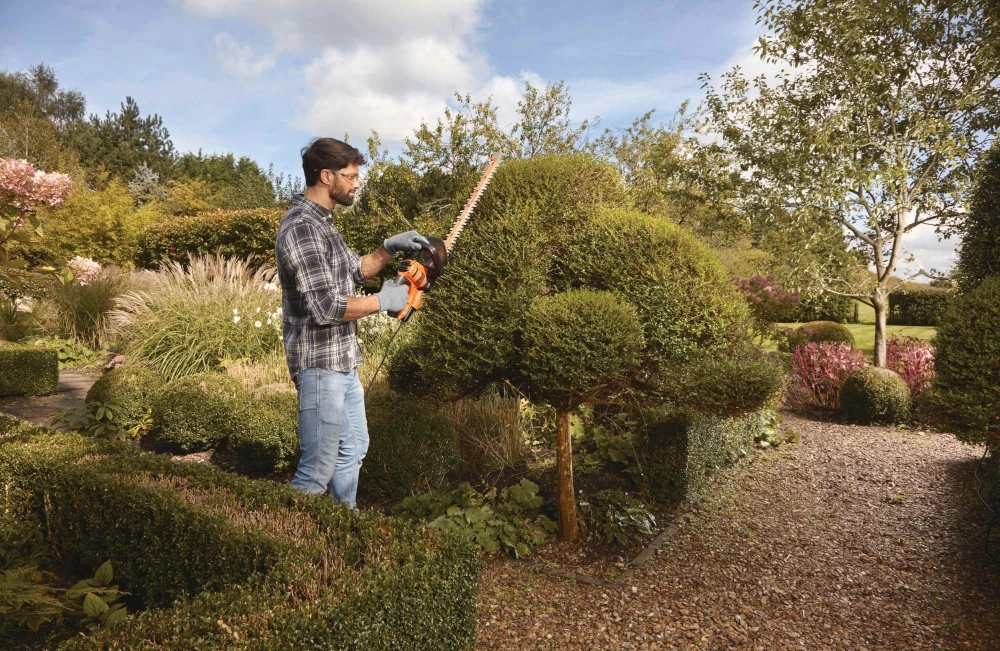 Prerëse gardhi elektrike Black&Decker BEHTS451 550W, teh 60 cm