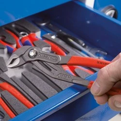 Set pincash Knipex, 4 copë, dorezë e kuqe
