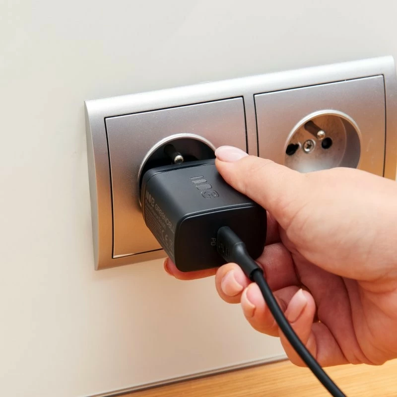 Karikues muri, Green Cell PowerSource Duo30 CHARB-GC-30AC-B, 30W, 1x USB-C PD + 1x USB-A, i zi