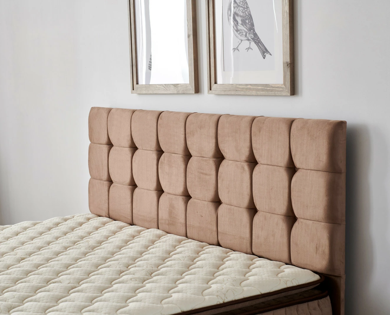 Dyshek dopio, bazë dhe shtrat, Skye Decor Helen, ngjyrë kafe e çelët, 150x200cm