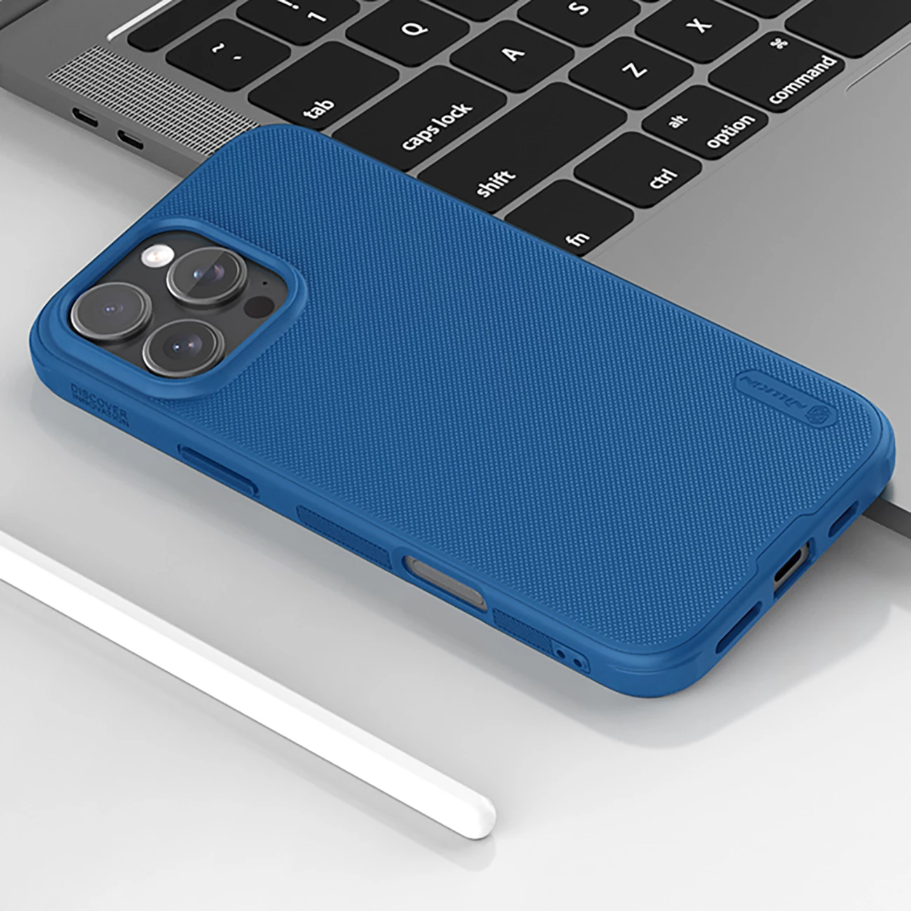 Mbështjellës Nillkin Super Frosted Shield Pro Magnetic për iPhone 16 Pro, kaltër