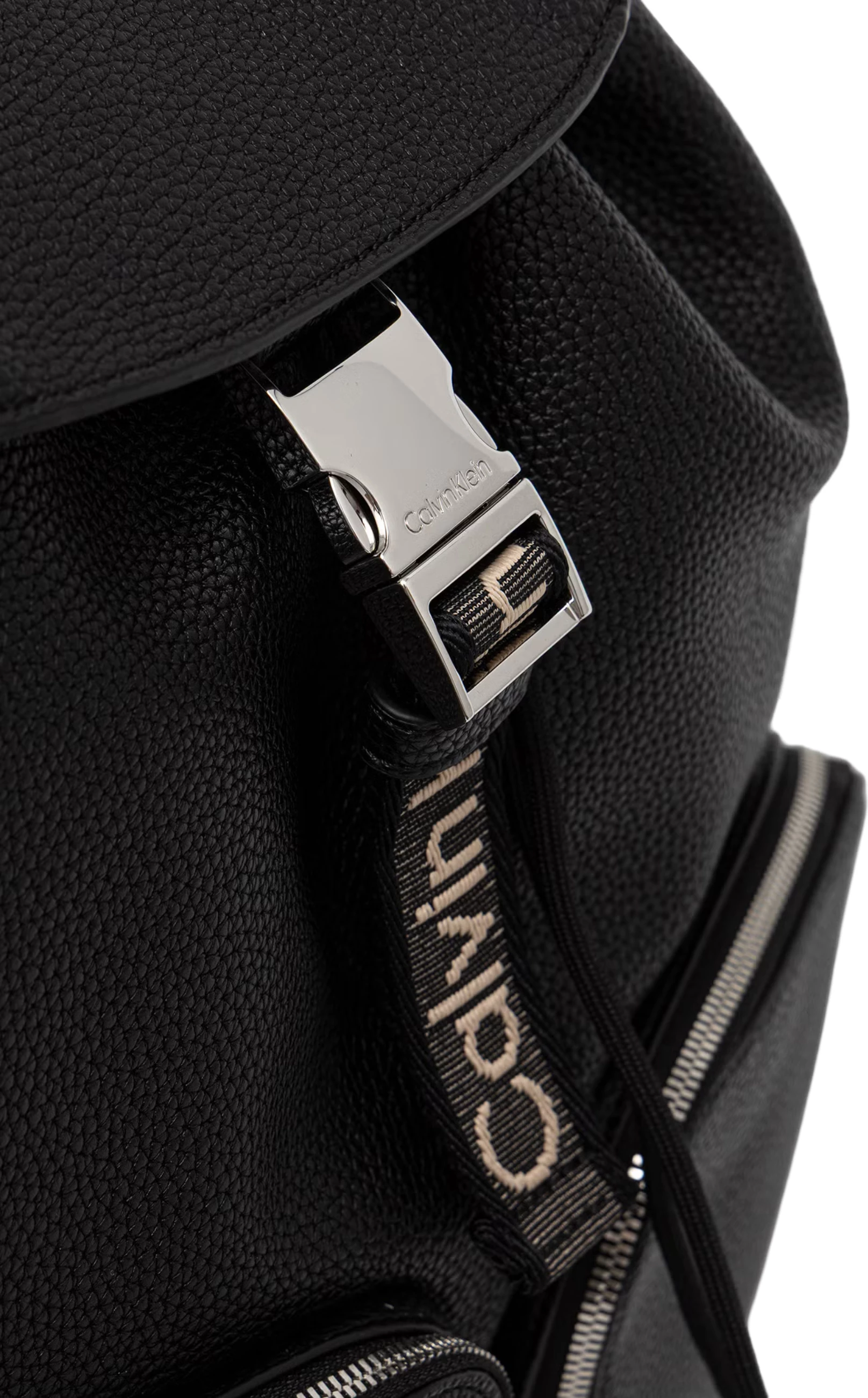 Çantë shpine për femra Calvin Klein LV04F3645G, e zezë
