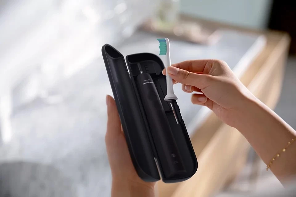 Furçë dhëmbësh Philips Sonicare HX3675/15, e zezë/rozë