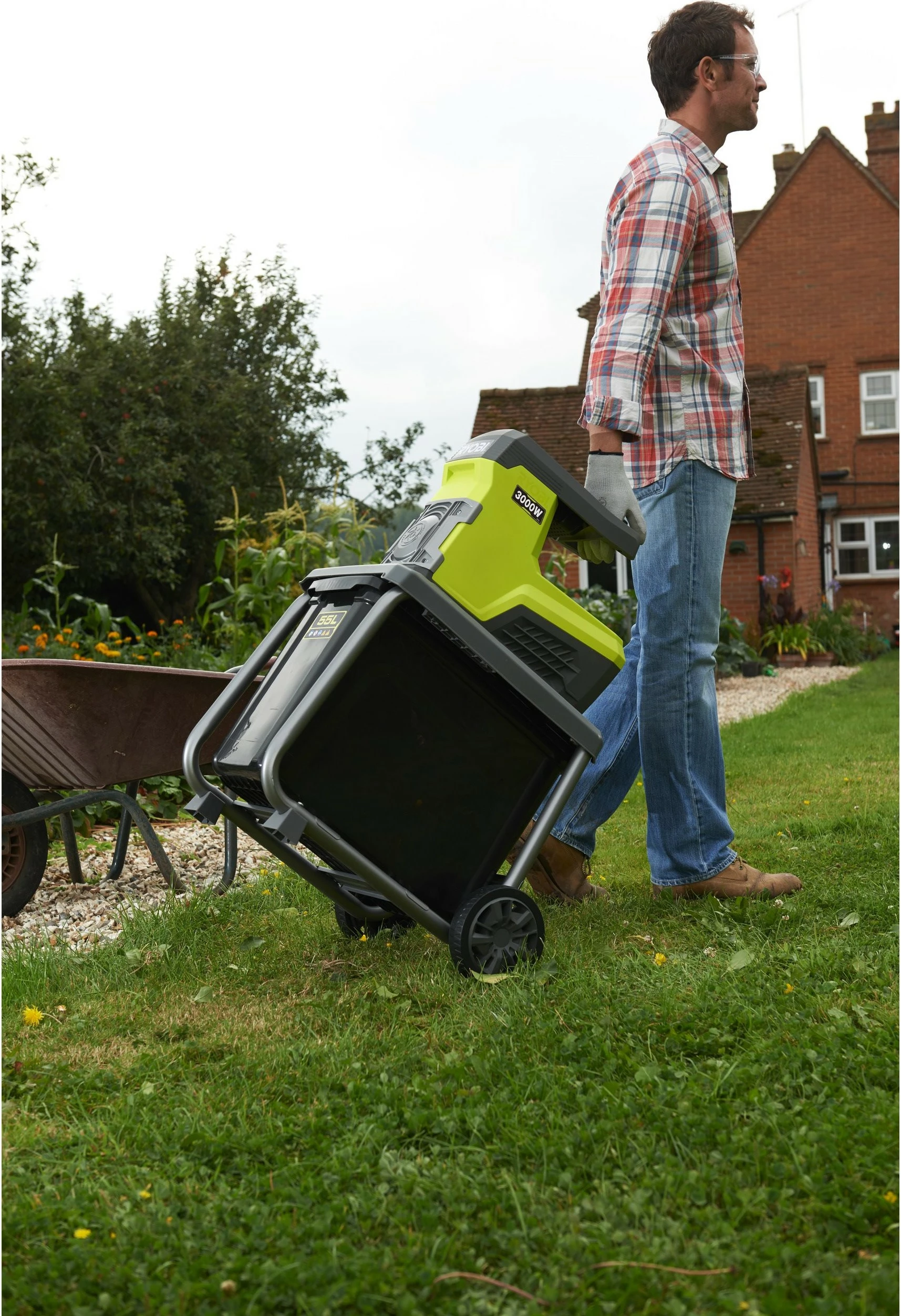 Makineri për copëtim degësh Ryobi RSH3045U, 3000W, elektrik, e gjelbër