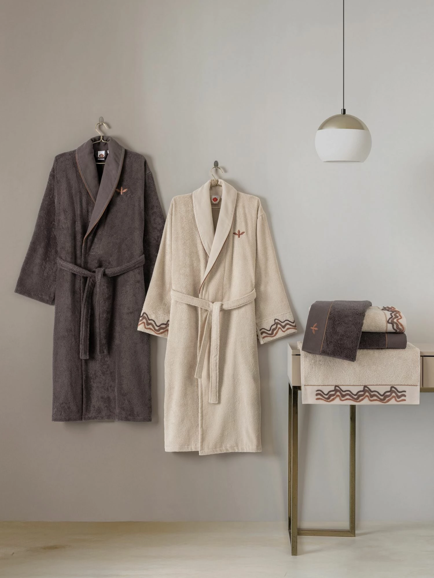 Set familjar për banjo, Mijolnir Molende, bezhë dhe antracit