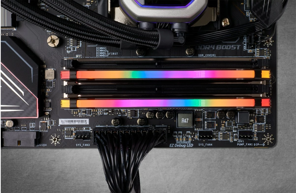 RAM Memorje Corsair Vengeance PRO 16GB (2x8GB) DDR4 3600MHz RGB