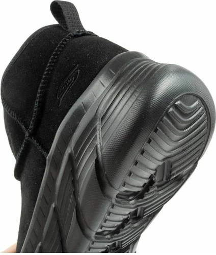 Çizme dimri për femra Skechers, të zeza