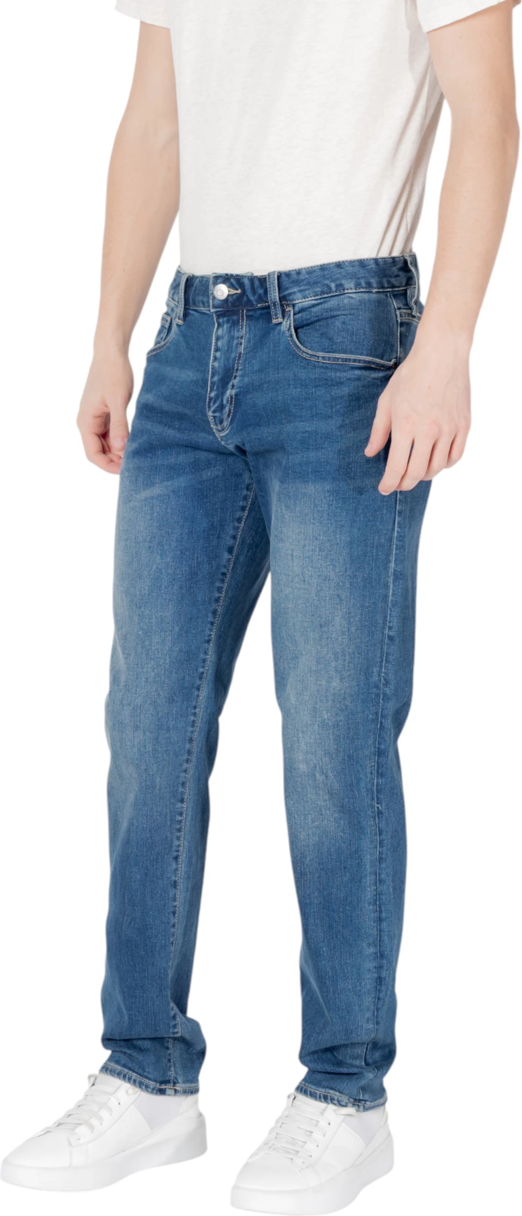 Xhinse për meshkuj Armani Exchange XM000049 AF14266, denim [Madhësia: W30 L32]