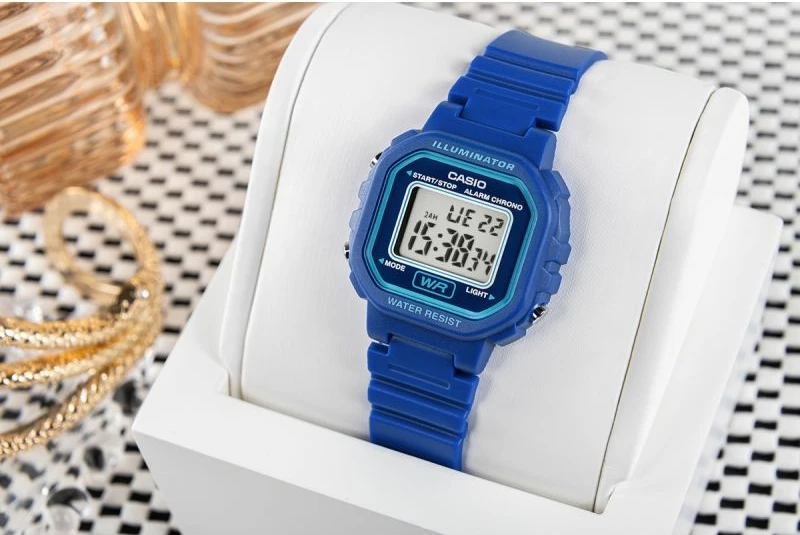 Orë dore unisex Casio LA-20WH-2AEF, kaltër, me kuti
