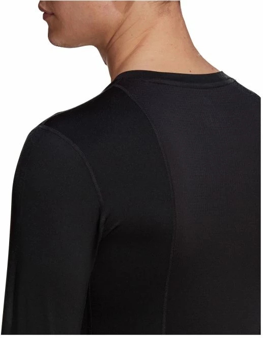 Maicë adidas TechFit për meshkuj, e zezë