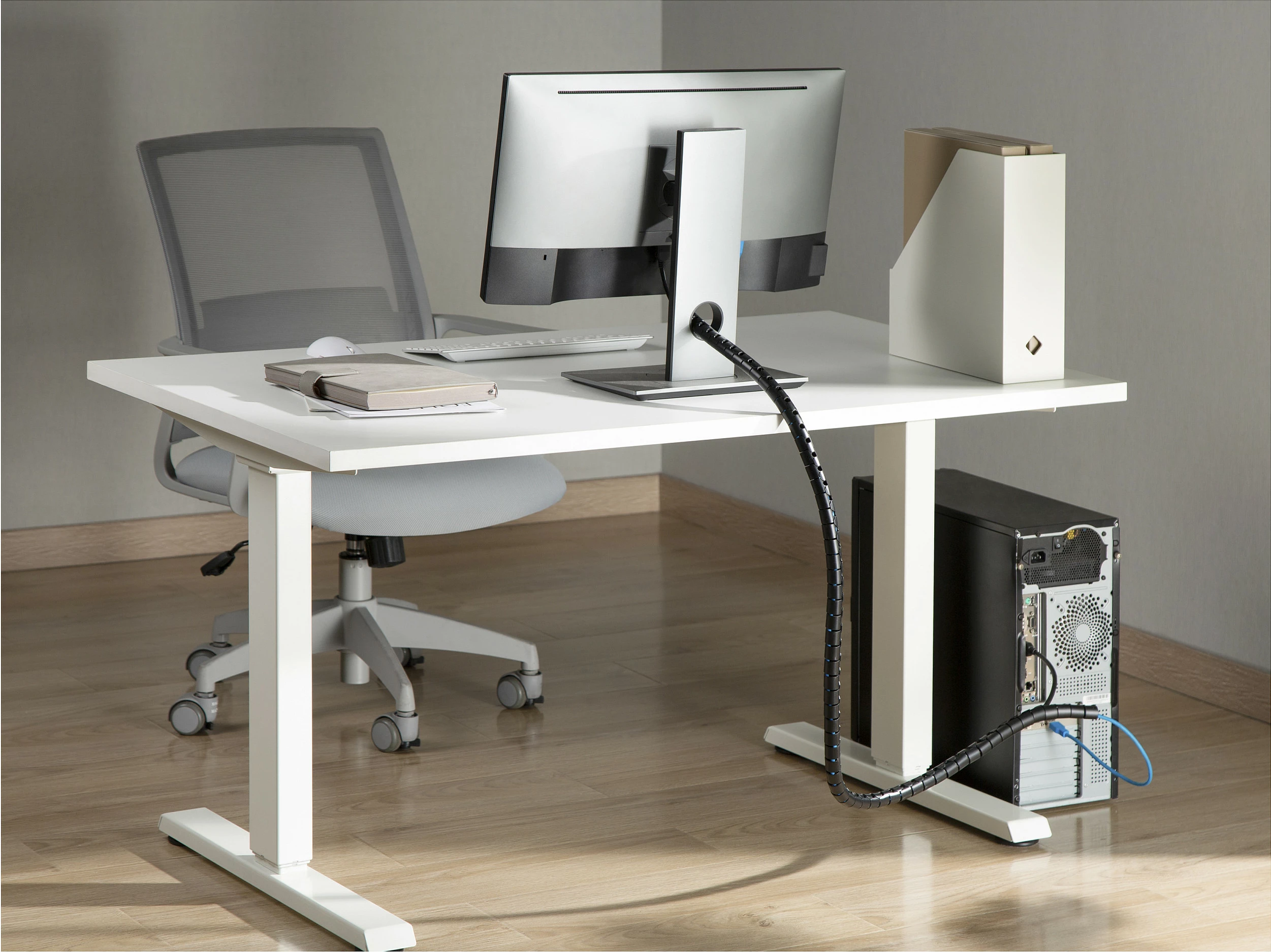 Mbështjellës spirale për kabllo EQUIP, 2.5 m, 20 mm, i zi
