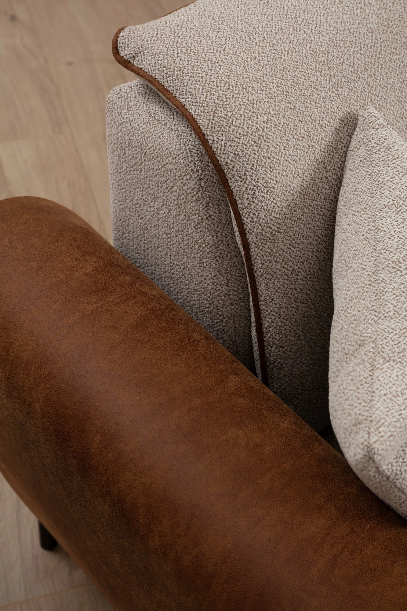 Kënd-sofë krevati Atelier del Sofa, anë e djathtë, bezhë, kanelle
