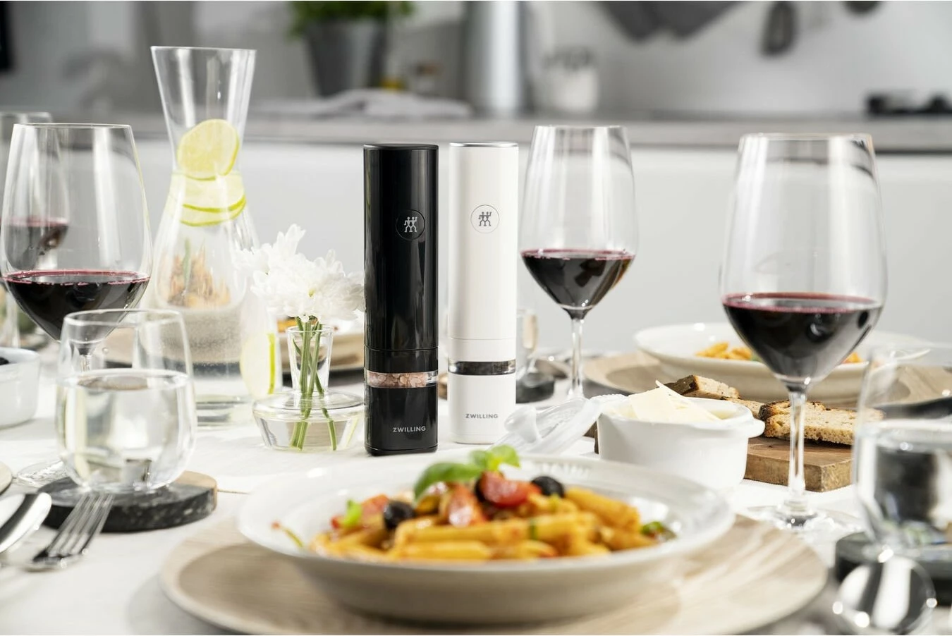 Set mullinj elektrik Zwilling ENFINIGY, 2 copë, Li-Ion, zi/bardhë