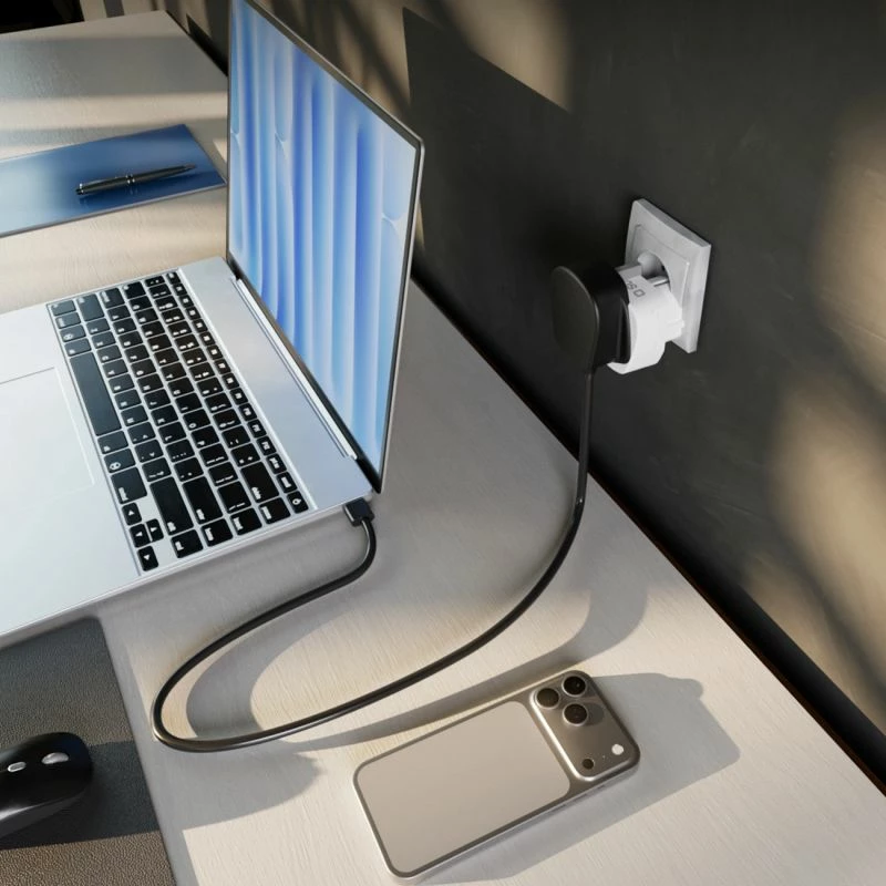 Adapter universal udhëtimi SBS Shucko/EU, i bardhë
